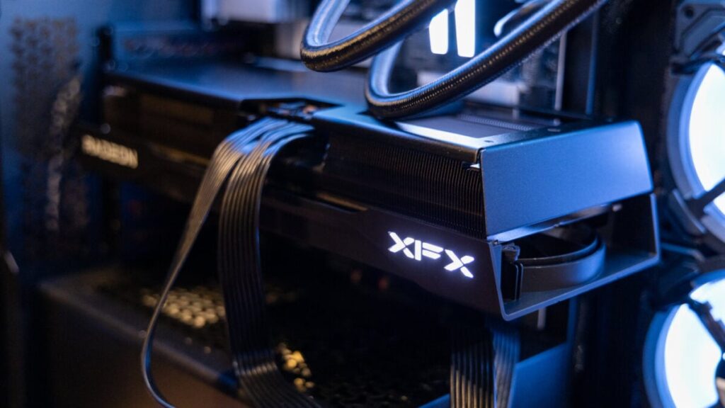 AMD premton të provojë dhe të mbajë çmimet e GPU-së të ulëta kundër dëmtimeve të mungesës së RAM-it AMD premton të provojë dhe të mbajë çmimet e GPU-së të ulëta kundër dëmtimeve të mungesës së RAM-it