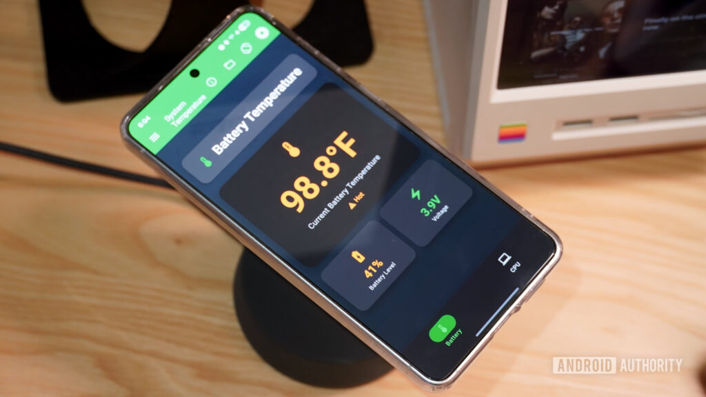 This Qi2 charger’s cooling fan restored my faith in wireless charging This Qi2 charger’s cooling fan restored my faith in wireless charging