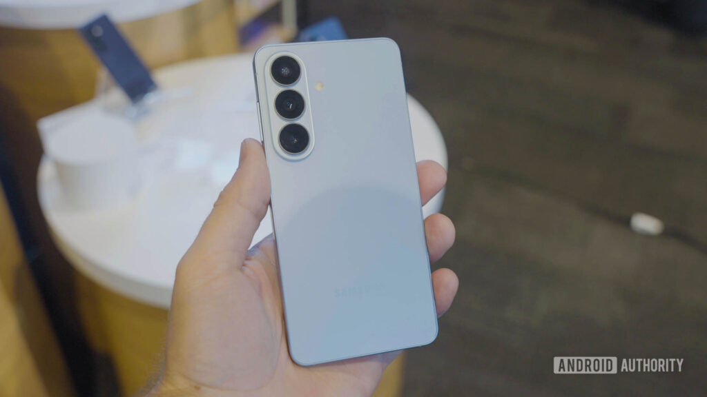 Samsung shouldn’t have cancelled the Galaxy S26 Pro for the S26