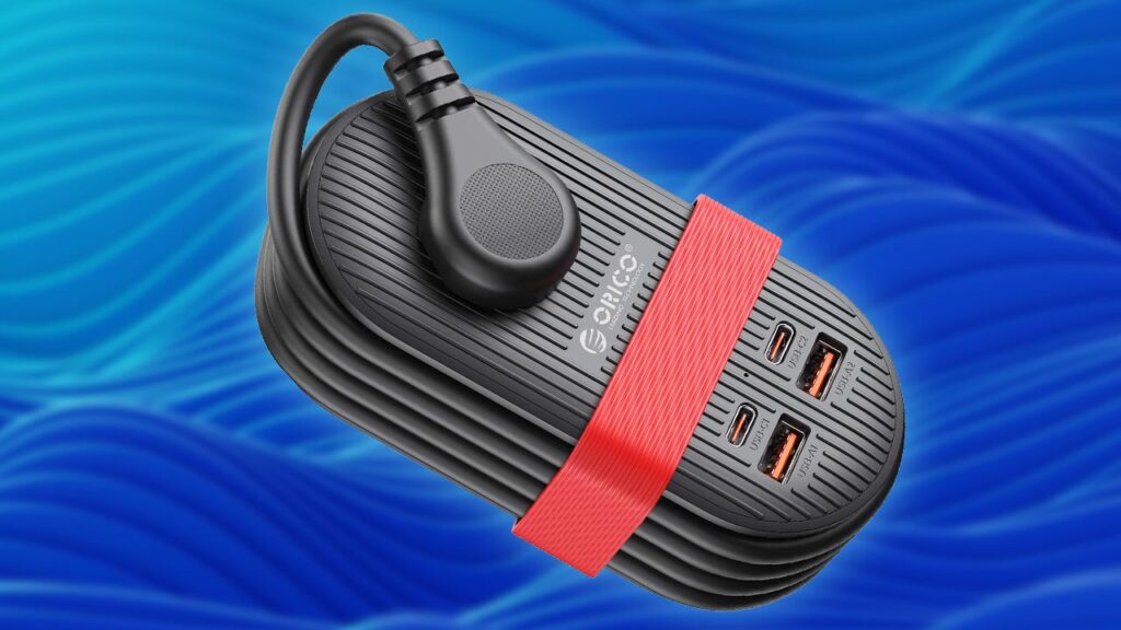 The Travel-Friendly Orico Power Strip Packs Down to the Size of a Phone