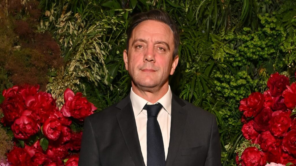 Dark Souls Superfan Peter Serafinowicz Reveals How He Landed a Role in the Upcoming Elden Ring Movie Dark Souls Superfan Peter Serafinowicz Reveals How He Landed a Role in the Upcoming Elden Ring Movie