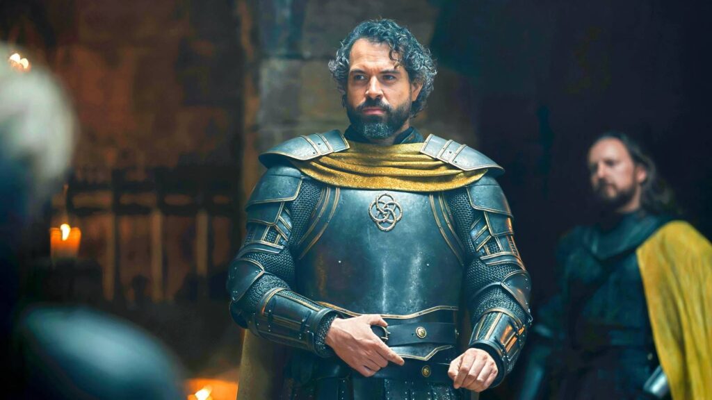 Who’s killing the Gold Cloaks?